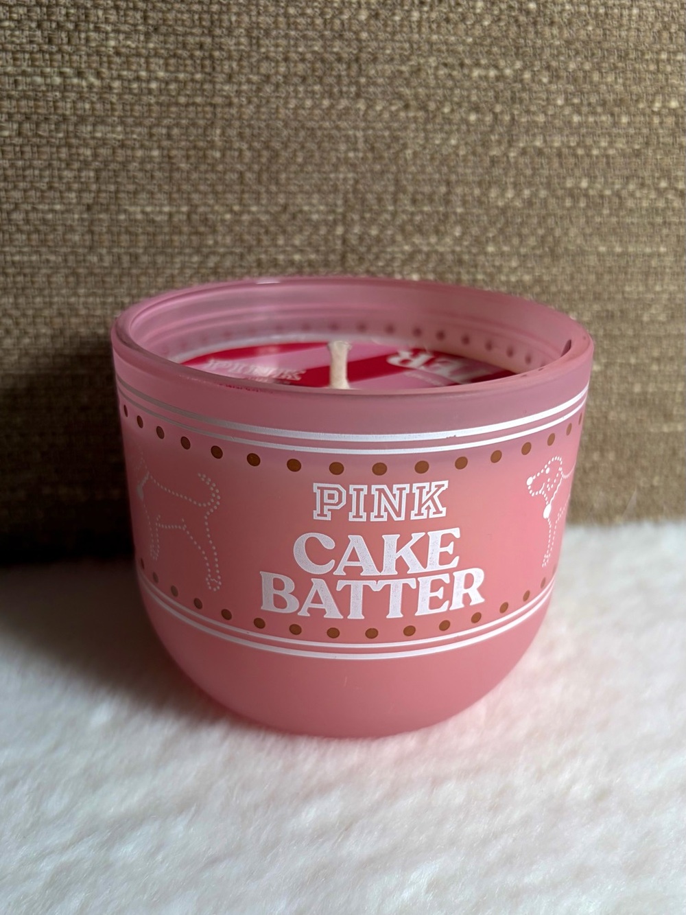 PINK Victoria’s Secret - CAKE BATTER Candle - Picture 3 of 10